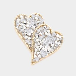 Stone Cluster Heart Stud Earrings